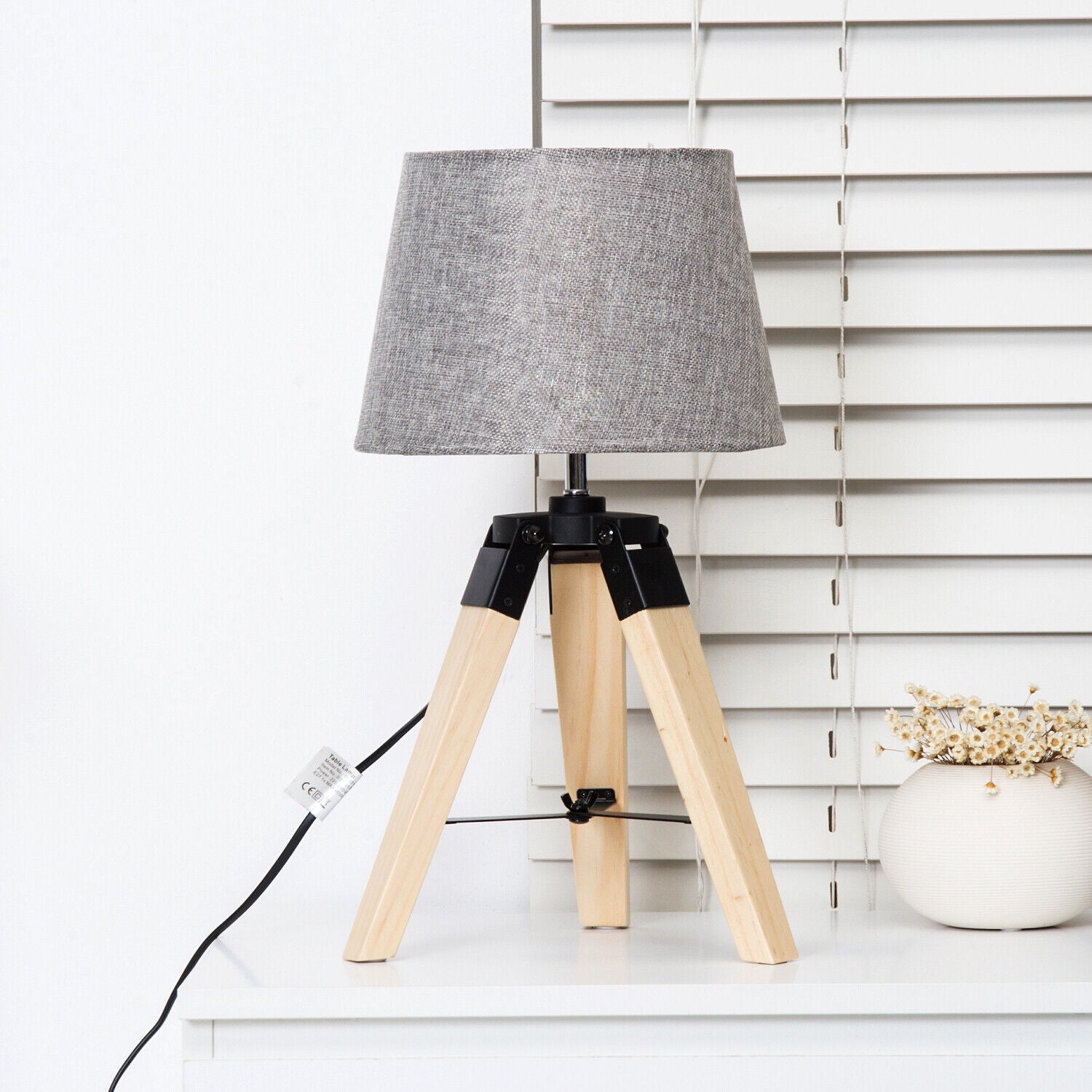 HOMCOM Tripod Table Lamp Living Room Night Lighting Bedside Desk D¨¦cor